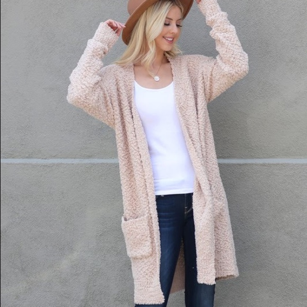 NWT Popcorn taupe cardigan with pockets